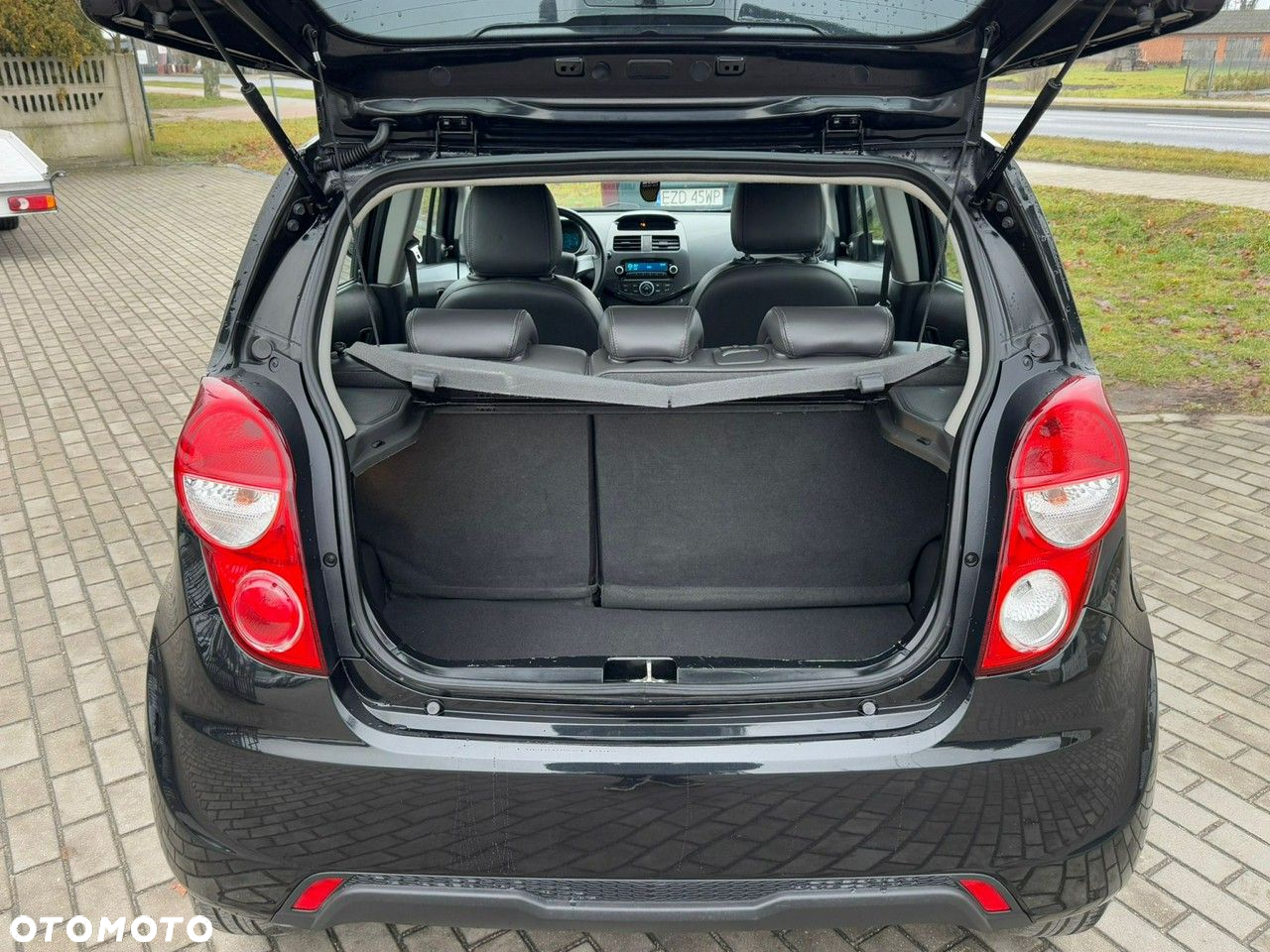 Chevrolet Spark 1.0 Base+ - 25