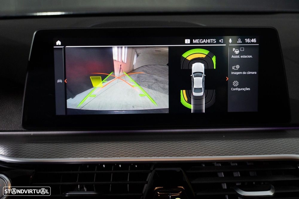 BMW 530 e iPerformance Pack M - 21