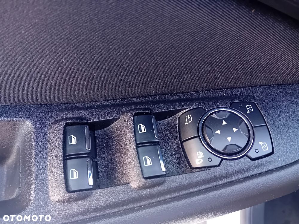 Ford Galaxy 1.5 EcoBoost Start-Stopp Business Edition - 31