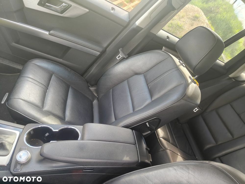 MERCEDES GLK X204 Fotele TAPICERKA Skóry Czarne Skórzane Europa - 4