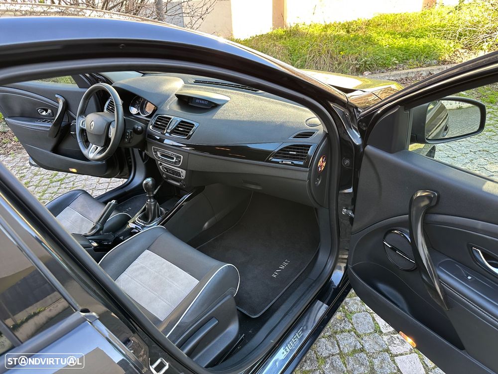 Renault Mégane 1.5 dCi Bose Edition SS - 3