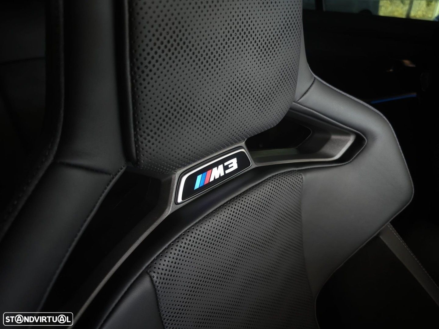 BMW M3 Competition xDrive - 32