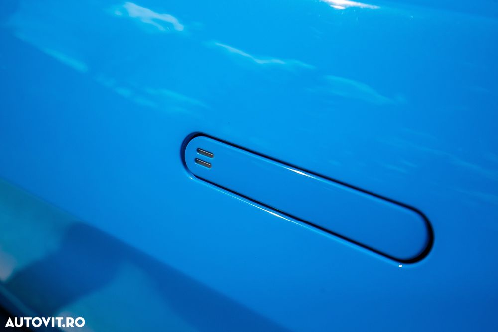 Aston Martin V8 Vantage Standard - 32