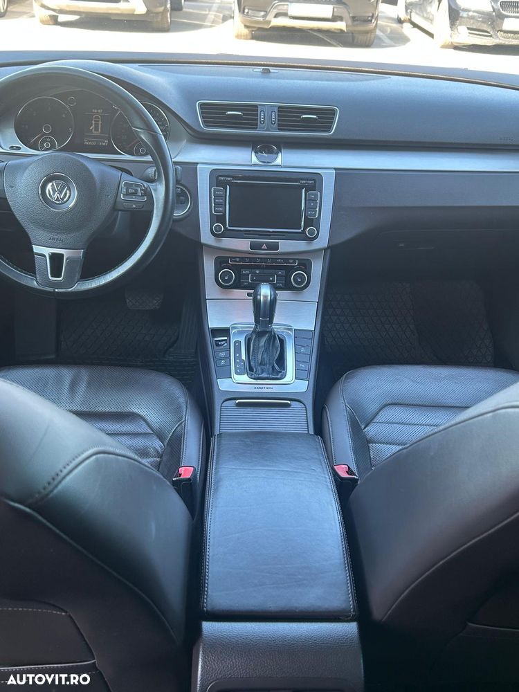 Volkswagen Passat 2.0 TDI 4Motion BlueMotion Technology Highline DSG - 4