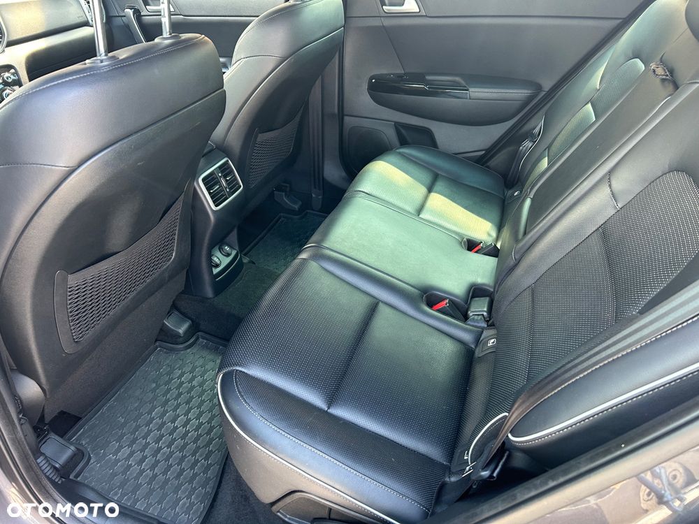 Kia Sportage 1.6 T-GDI AWD DCT GT LINE - 21