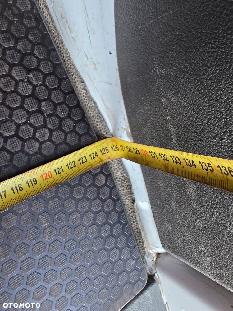 Ford Transit Connect - 28