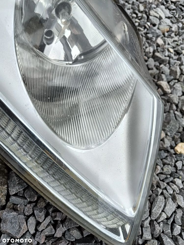 VW PHAETON LAMPA PRZEDNIA XENON PRAWA UCHWYTY OK - 6