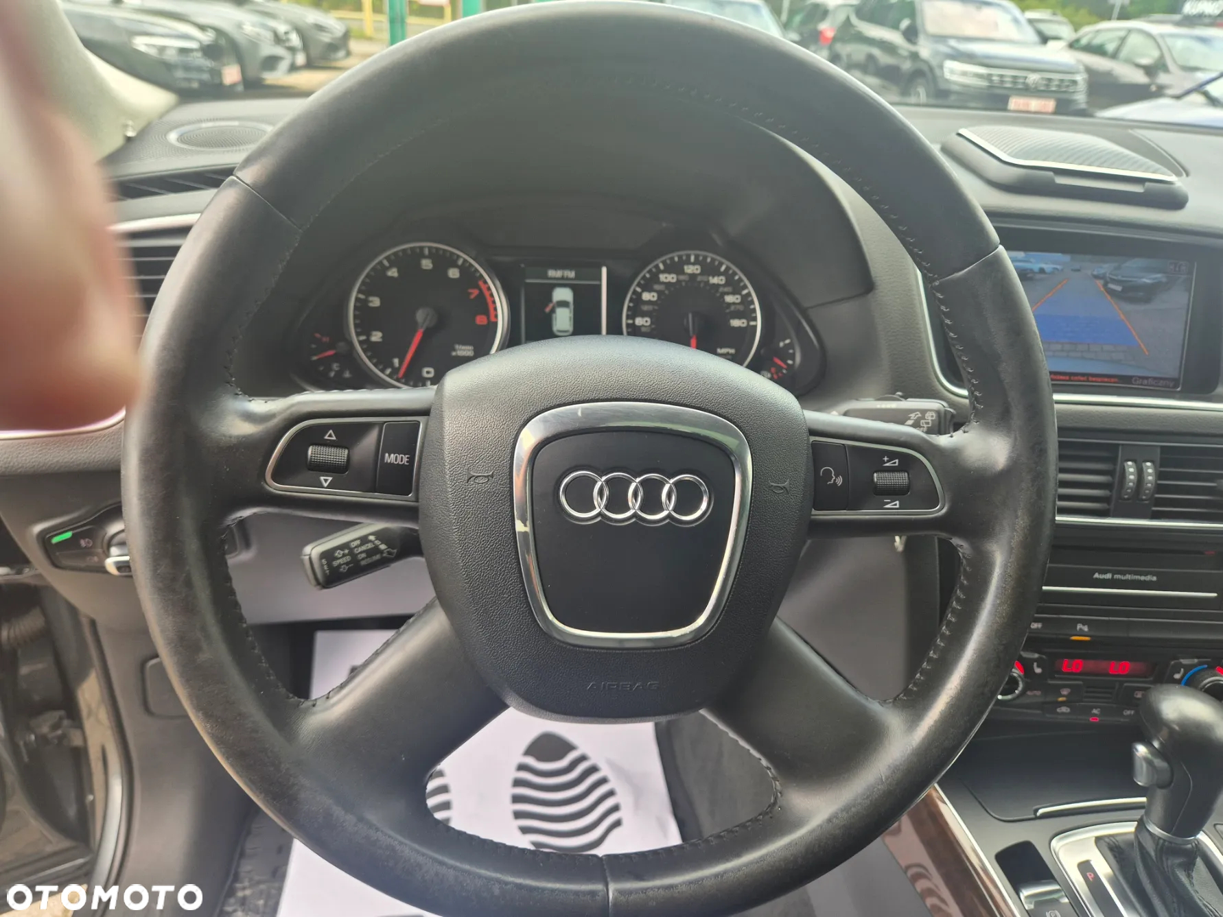 Audi Q5 3.2 FSI Quattro S tronic - 31