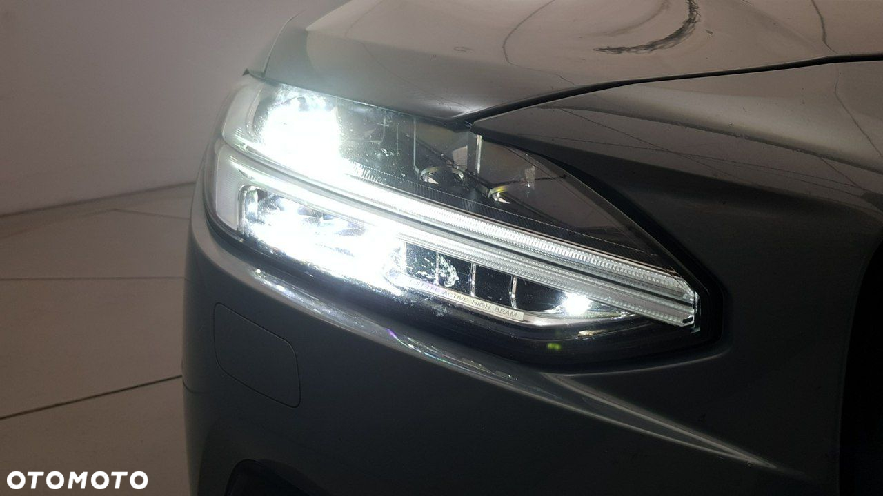 Volvo V90 - 15