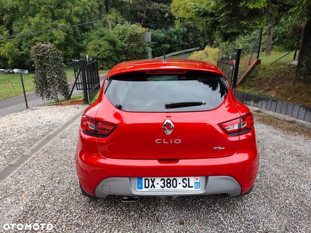 Renault Clio - 5
