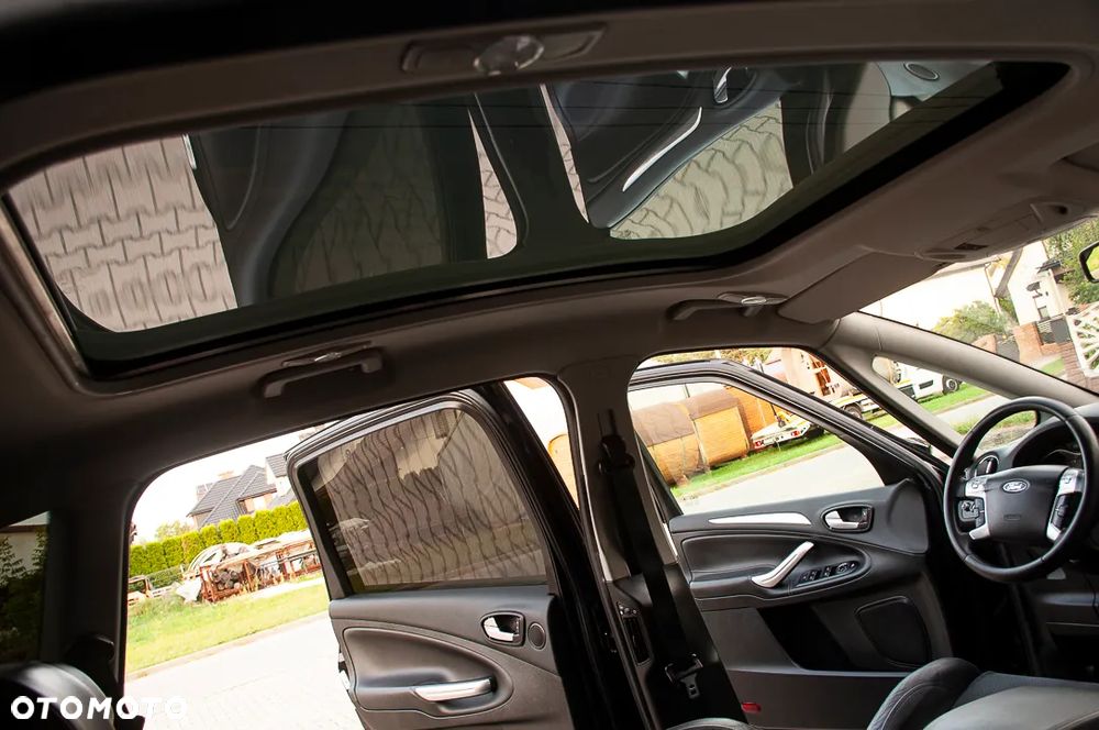 Ford S-Max 2.2 TDCi DPF Titanium X - 27