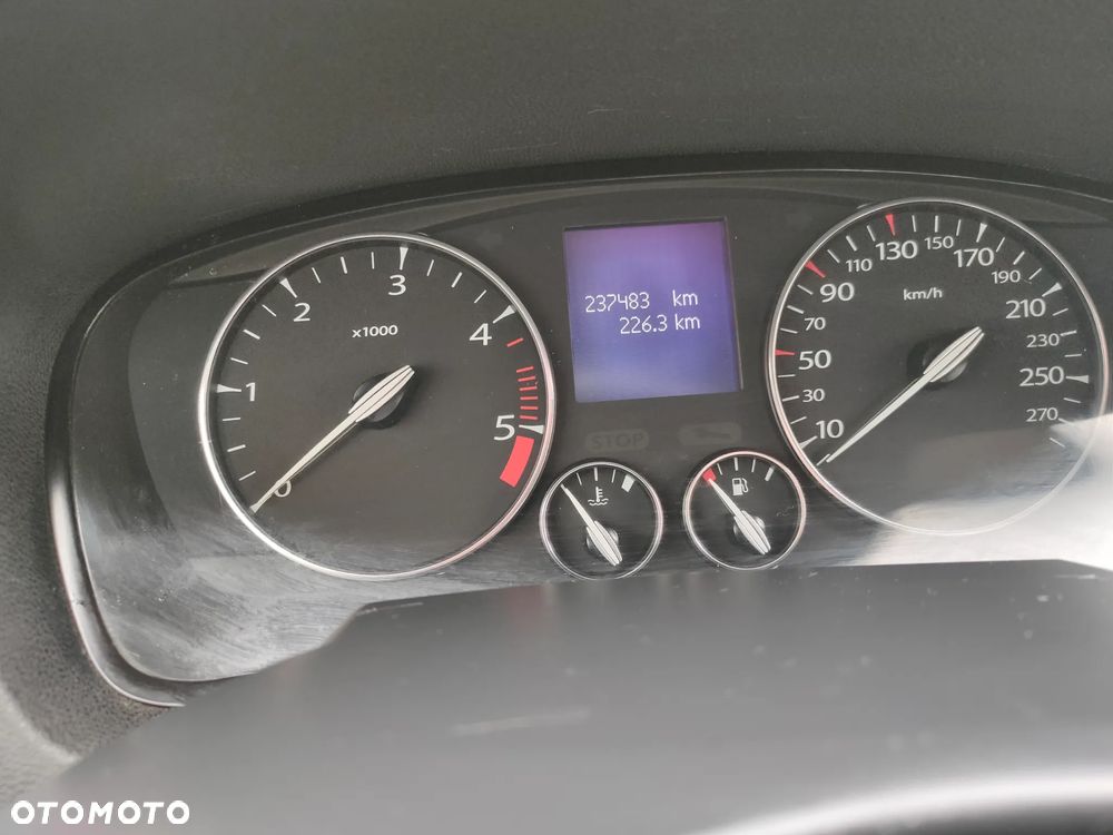Renault Laguna 2.0 DCi Authentique - 11