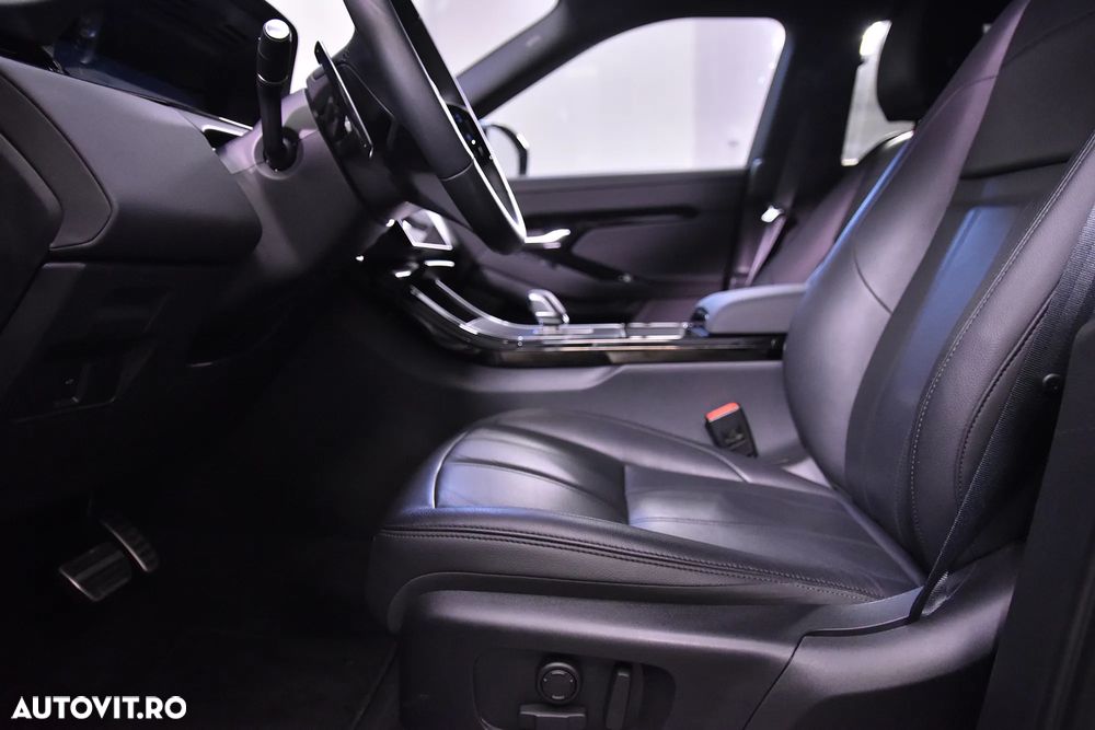 Land Rover Range Rover Evoque - 23