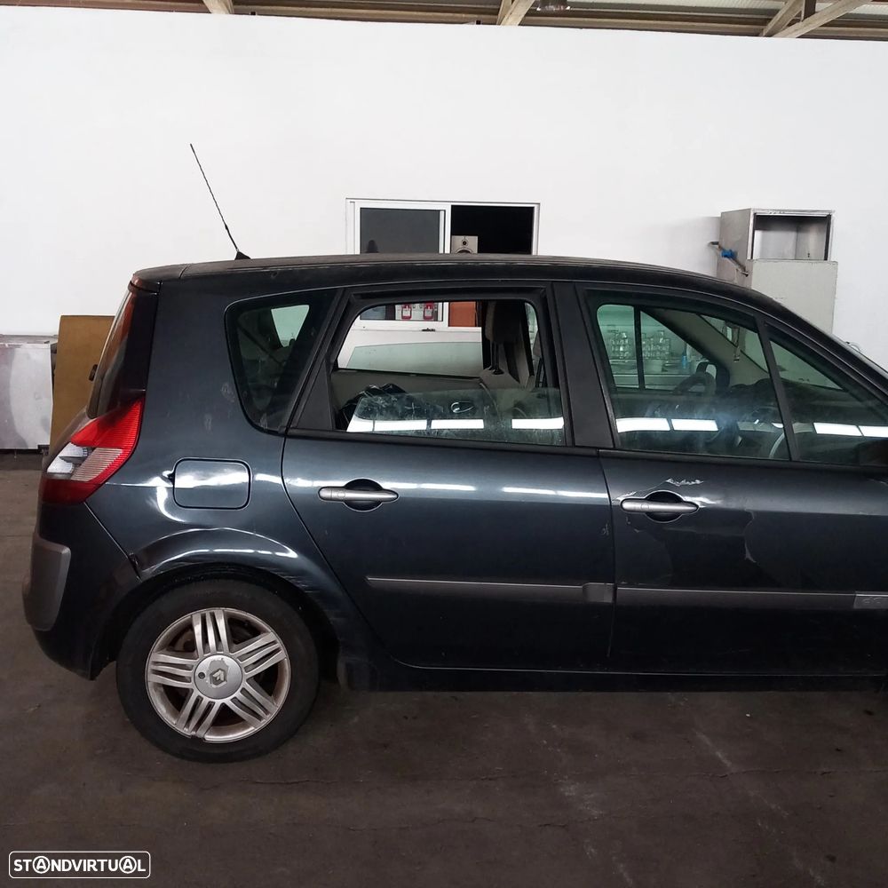 Renault Scénic 1.5 dCi Dynamique - 3