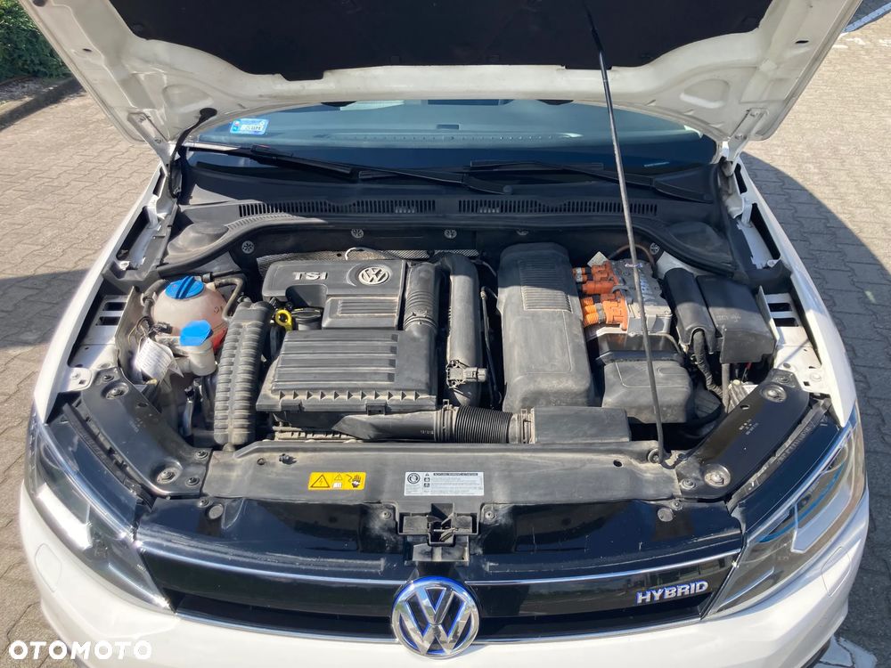 Volkswagen Jetta - 14