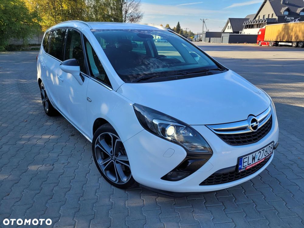 Opel Zafira - 13