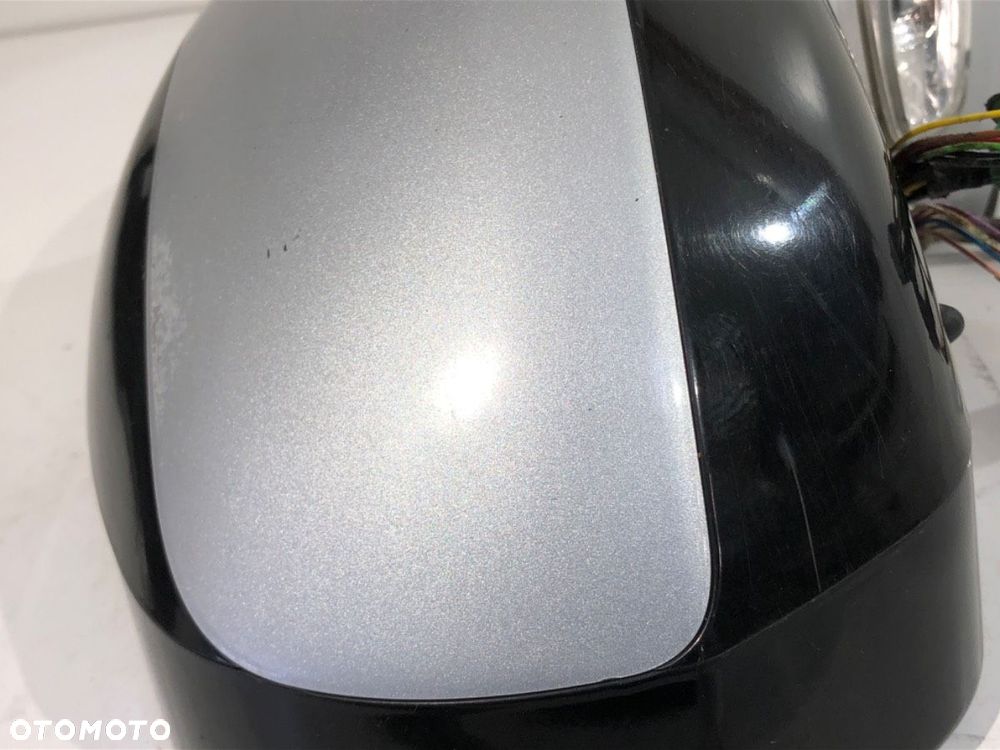 LUSTERKO PRAWY  CITROEN C4 GRAND PICASSO I (UA_) 2006 - 2013 2.0 i 16V 103 kW [140 KM] benzyna 2006 - 3