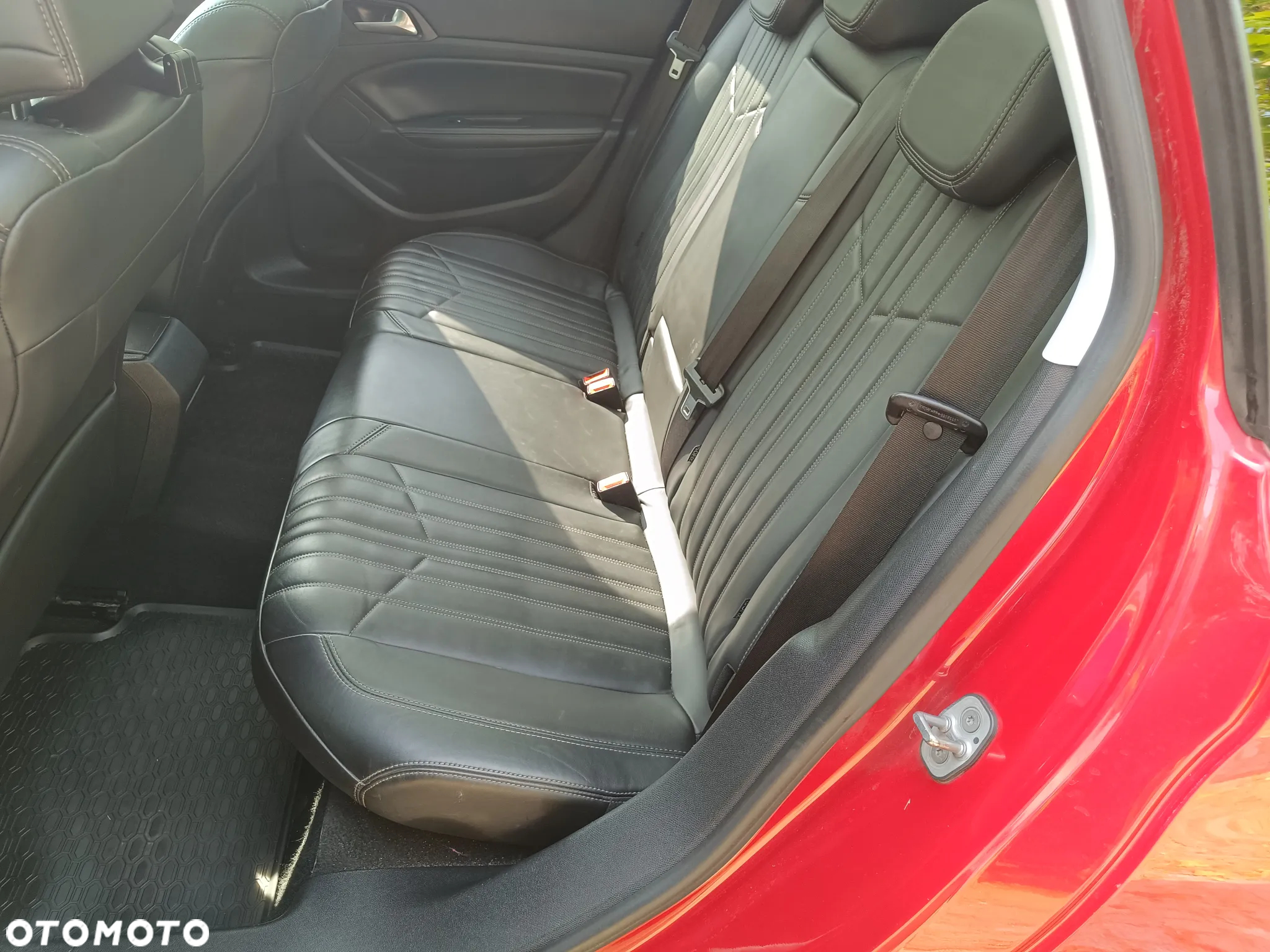 Peugeot 308 SW HDi FAP 150 Allure - 17