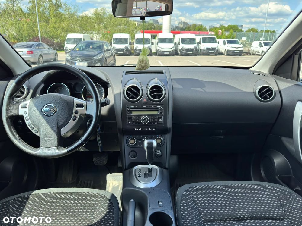 Nissan Qashqai - 10