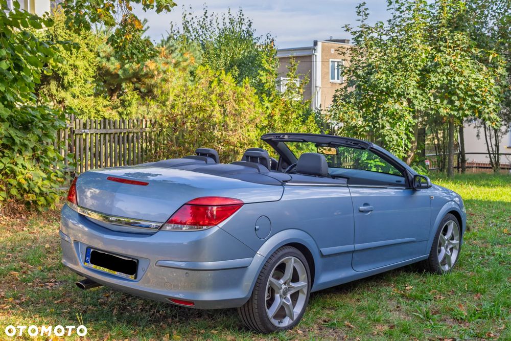 Opel Astra - 14