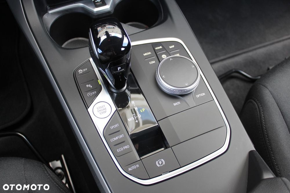 BMW Seria 1 - 13