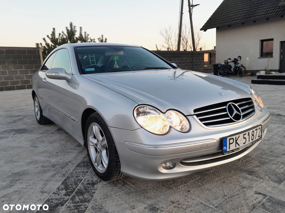 Mercedes-Benz CLK - 6