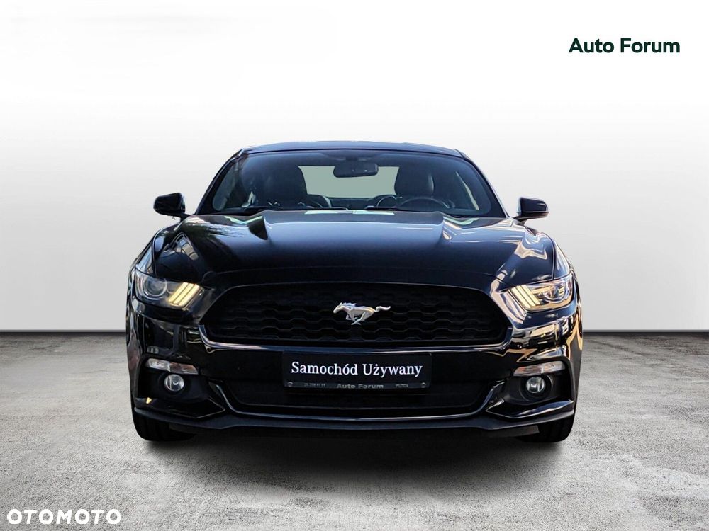 Ford Mustang - 8