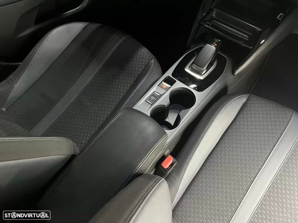 Peugeot e-2008 50 kWh Allure - 44