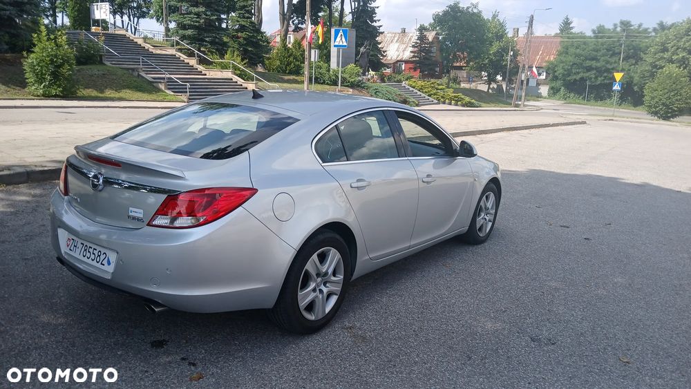 Opel Insignia 2.0 Turbo Design Edition - 10
