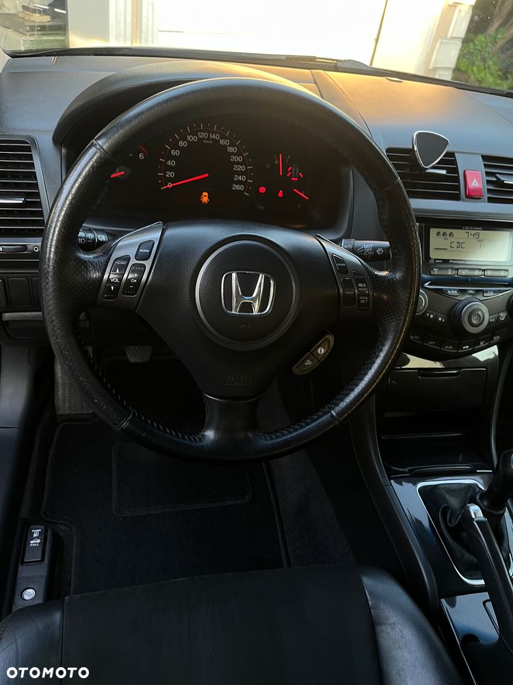 Honda Accord - 14