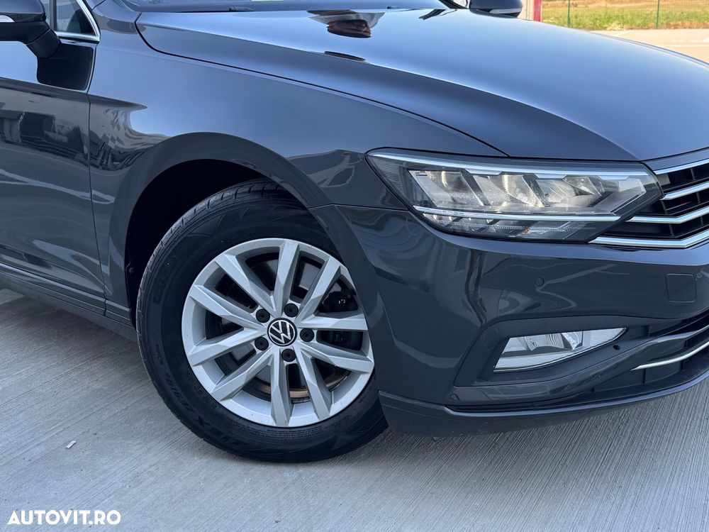 Volkswagen Passat 2.0 TDI DSG (BlueMotion Technology) Comfortline - 16