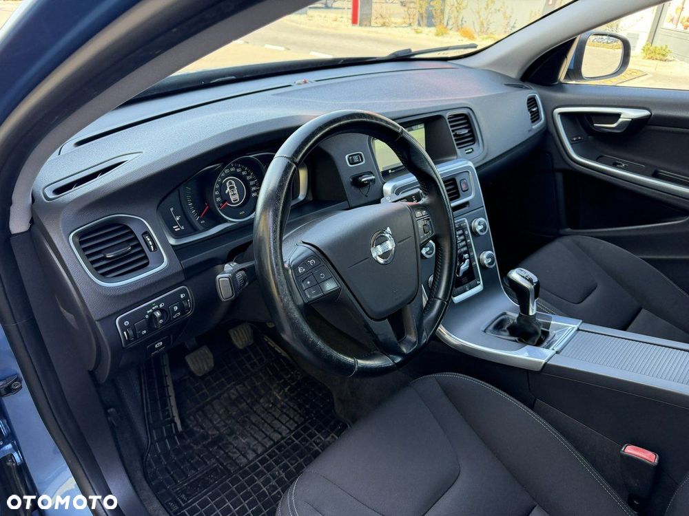 Volvo S60 D4 Kinetic - 19