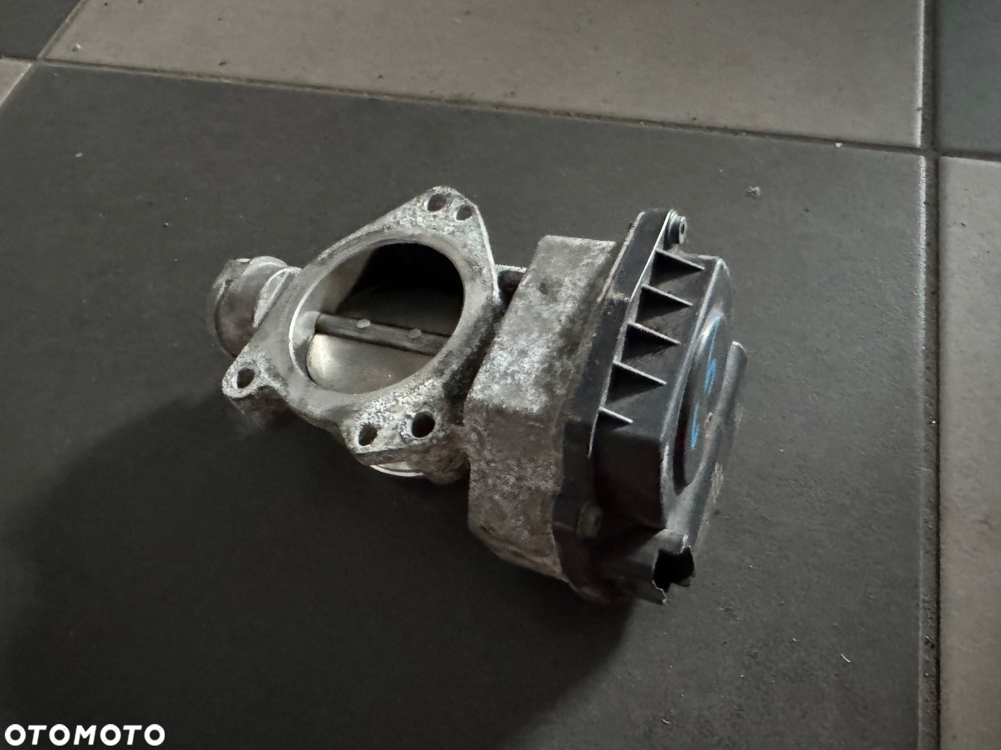 CITROEN C5 III 08- 2.0 16V PRZEPUSTNICA 965078738002 - 2