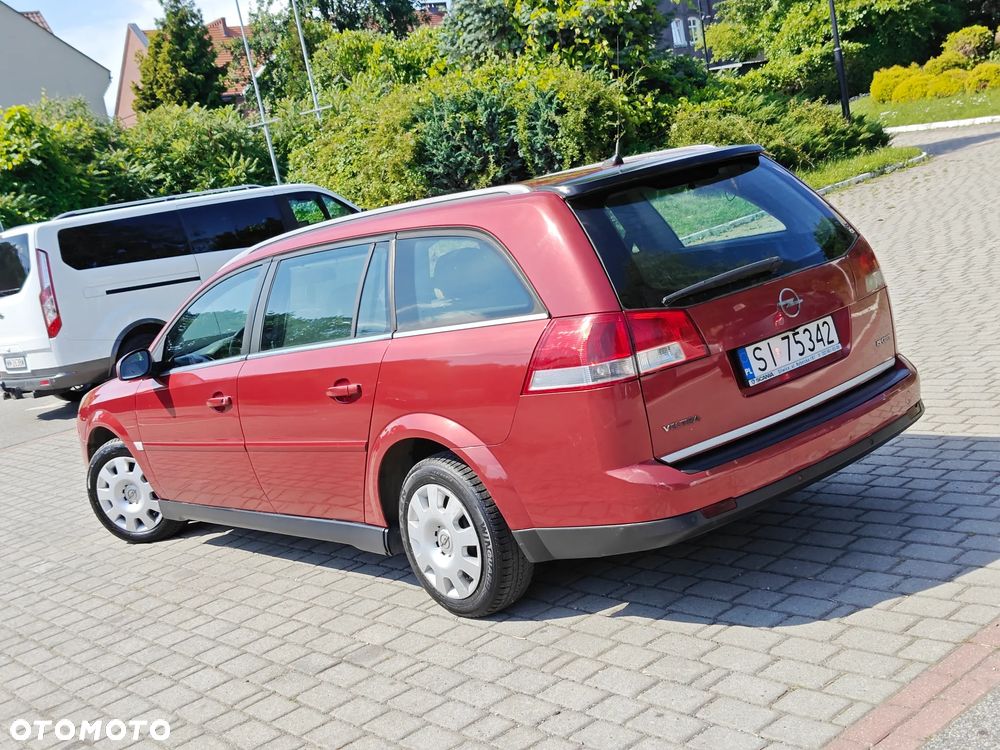 Opel Vectra 1.9 CDTI DPF Cosmo Plus - 2