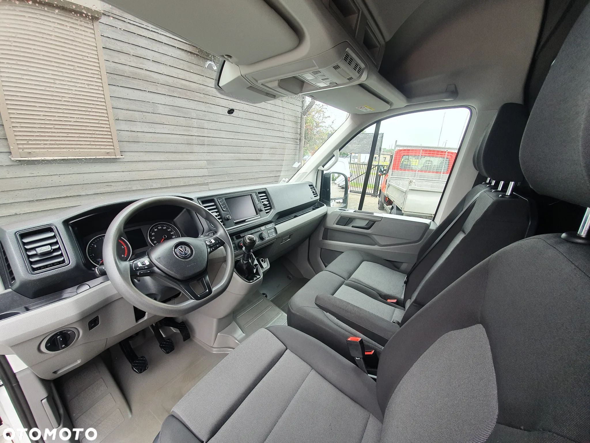 Volkswagen CRAFTER - 14
