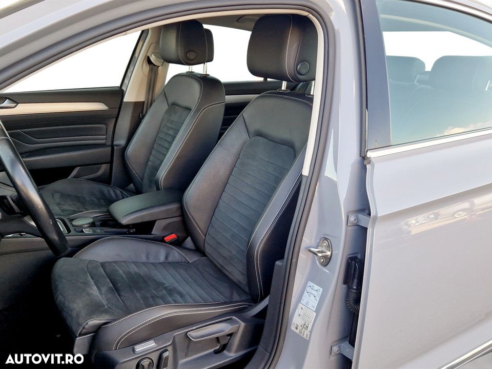 Volkswagen Passat 2.0 TDI DSG Highline - 13