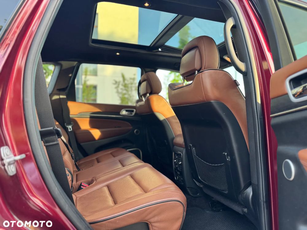 Jeep Grand Cherokee 5.7 V8 HEMI Summit - 16