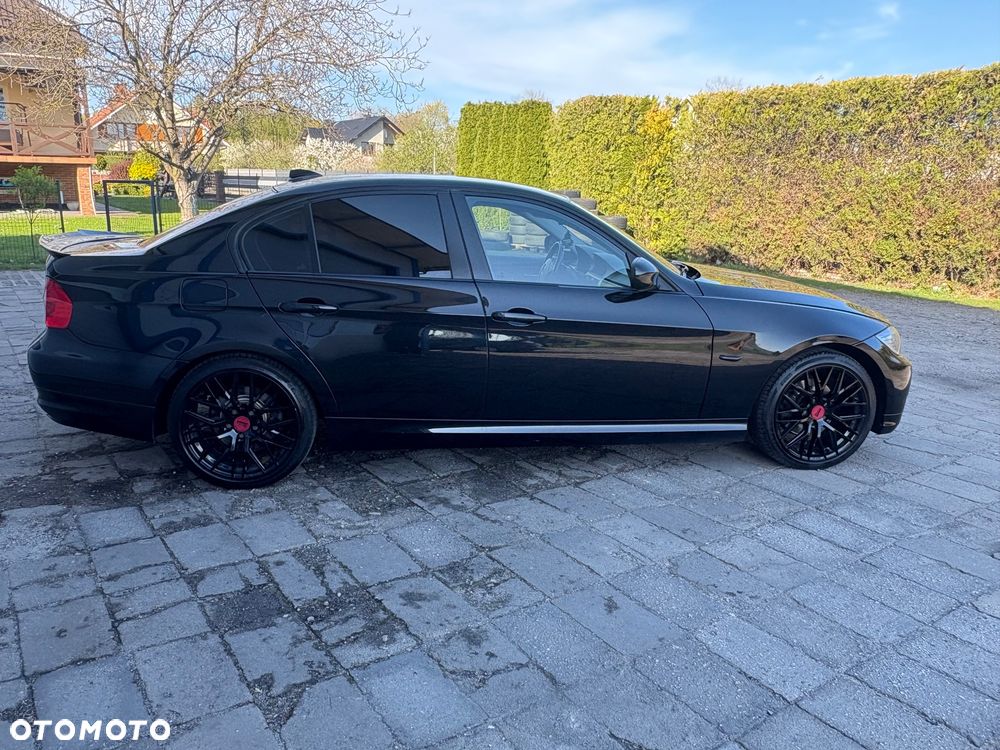 BMW Seria 3 318d - 10