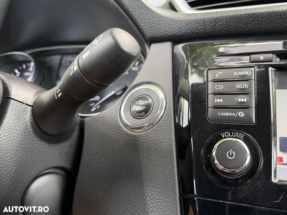 Nissan Qashqai 1.6 DCI TEKNA+ - 23