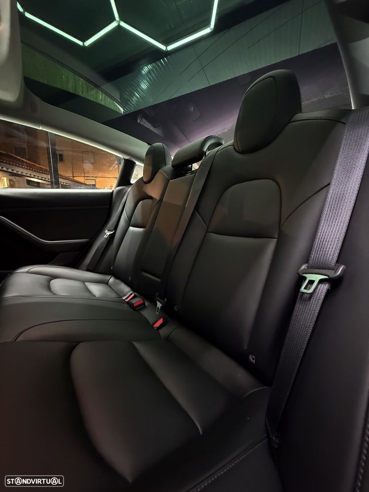 Tesla Model 3 Long Range AWD Dual Motor Performance - 8