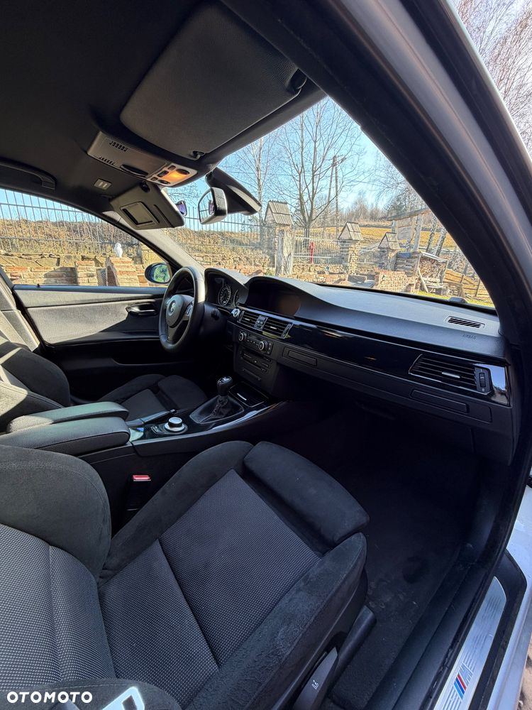 BMW Seria 3 325d - 8