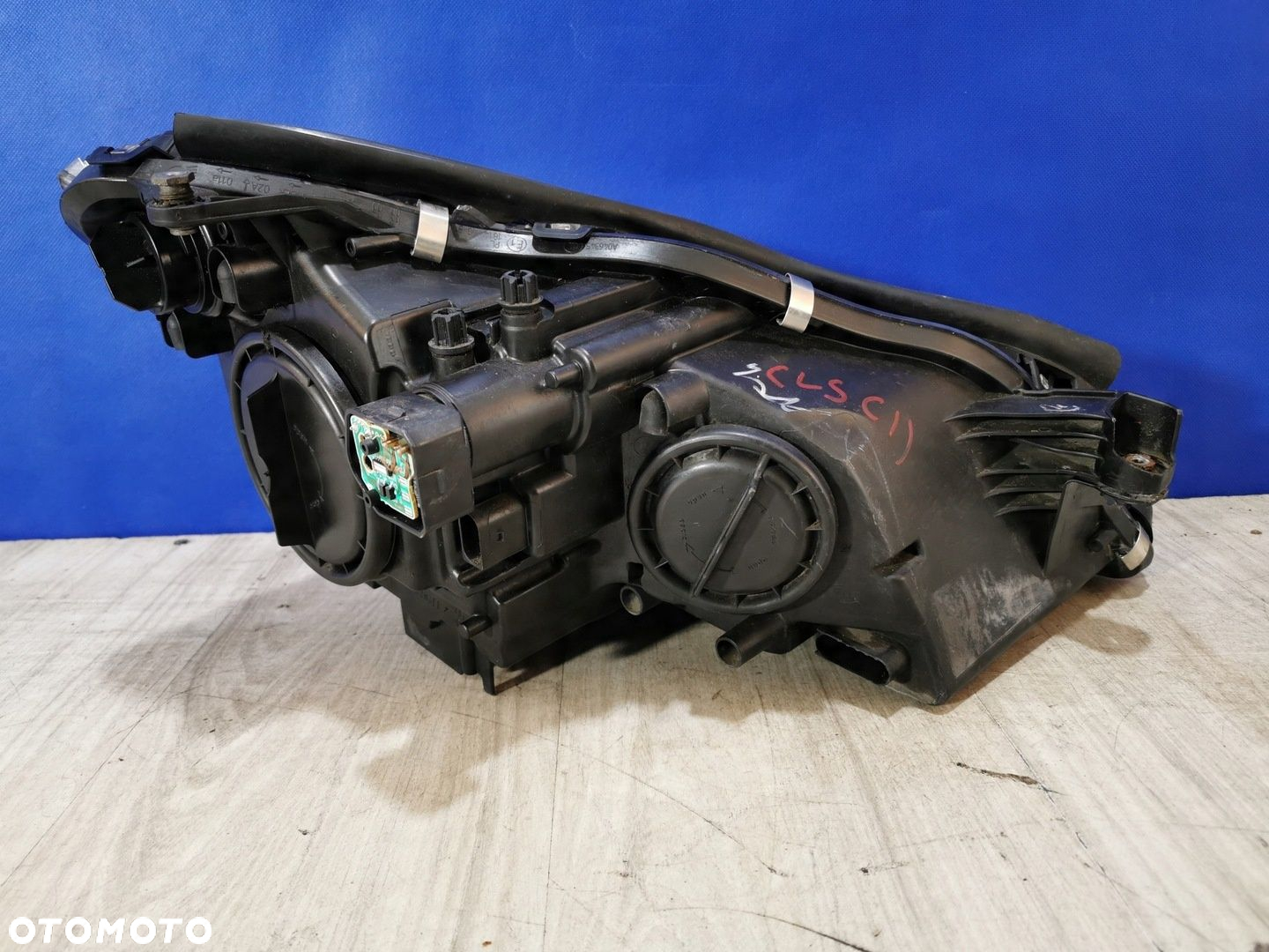 Mercedes CLS W219 Lampa reflektor prawa soczewka lewa 04/08 - 2