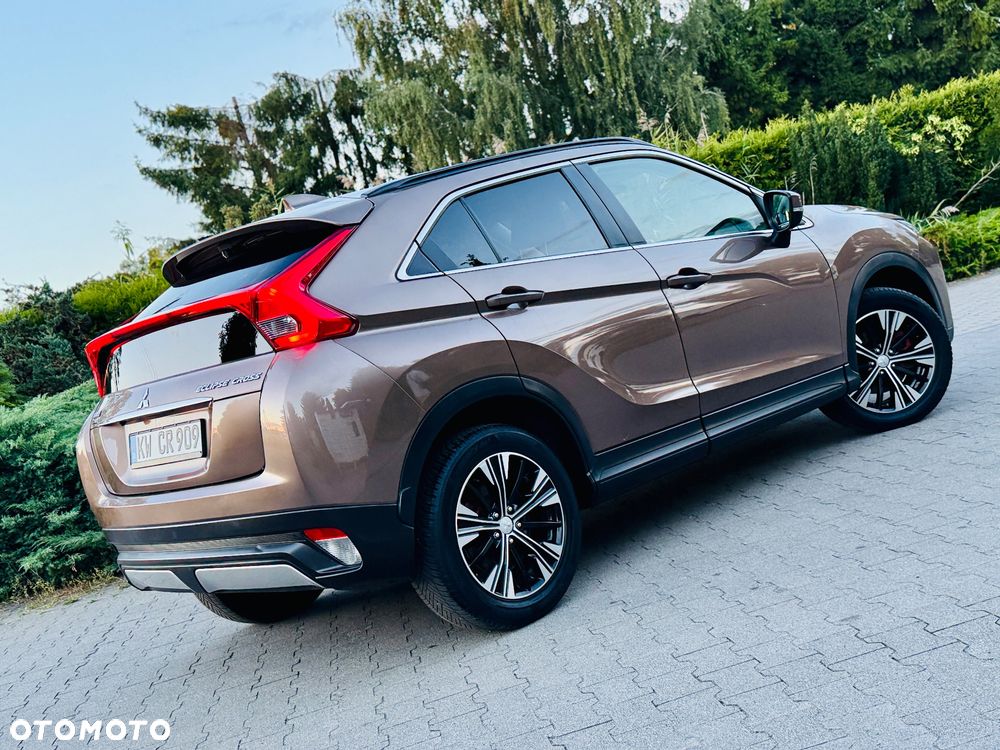 Mitsubishi Eclipse Cross 1.5 T-MIVEC CVT 4WD Spirit+ - 39