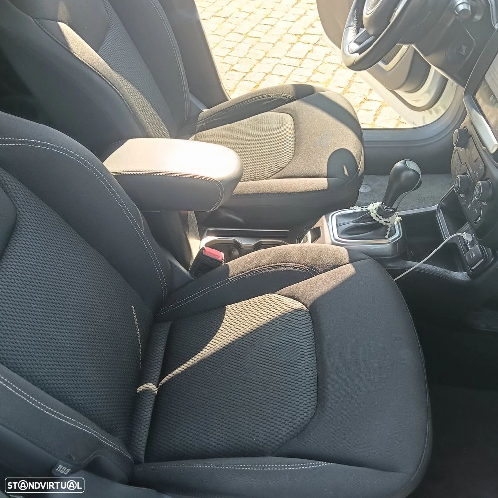 Jeep Renegade 1.6 MJD Limited DCT - 11
