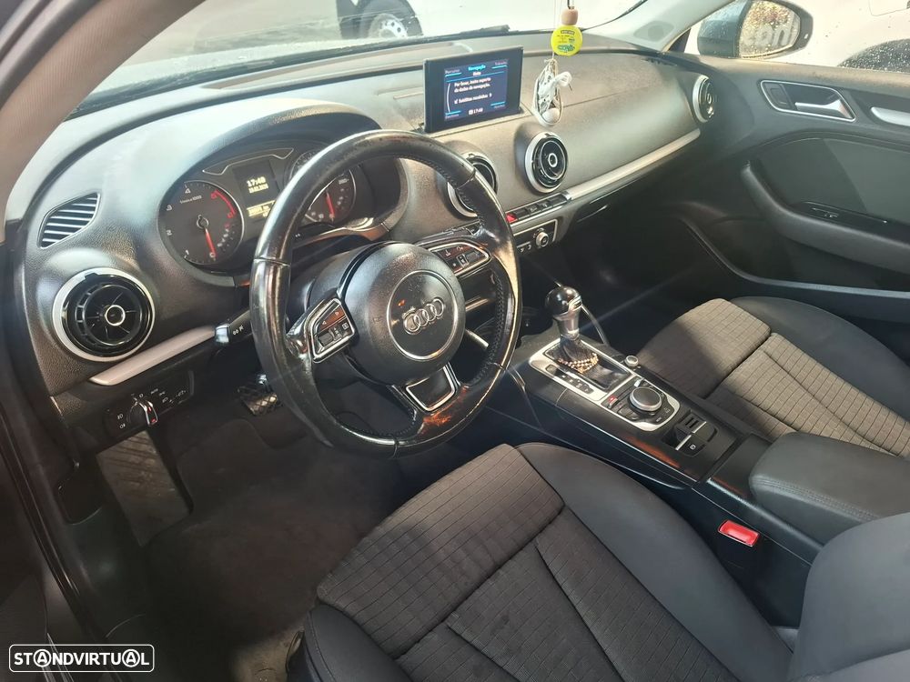 Audi A3 1.6 TDI S-line S tronic - 17