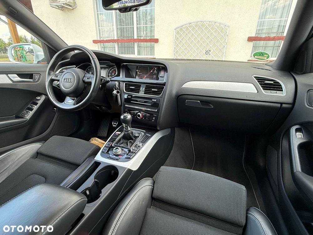 Audi A4 Avant 2.0 TDI DPF clean diesel S line Sportpaket - 6