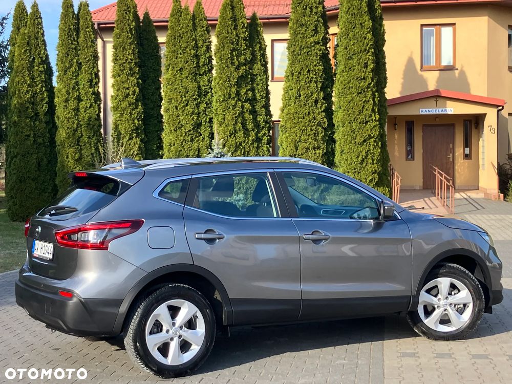 Nissan Qashqai 1.3 DIG-T N-Connecta EU6d - 13
