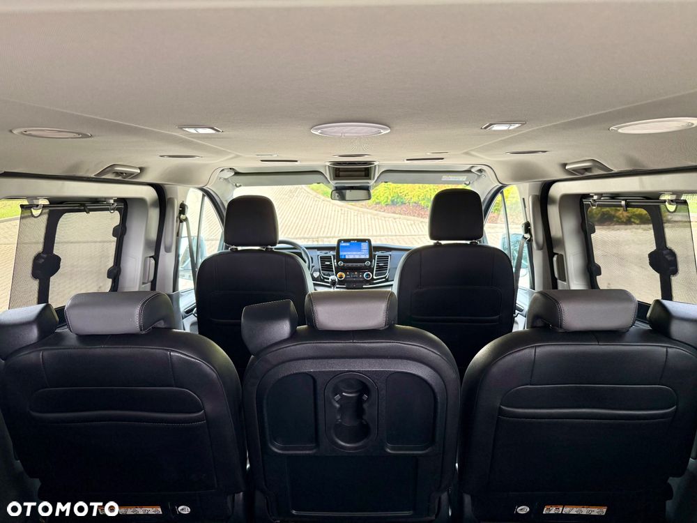 Ford Tourneo Custom 2.0 EcoBlue L1 Titanium - 34