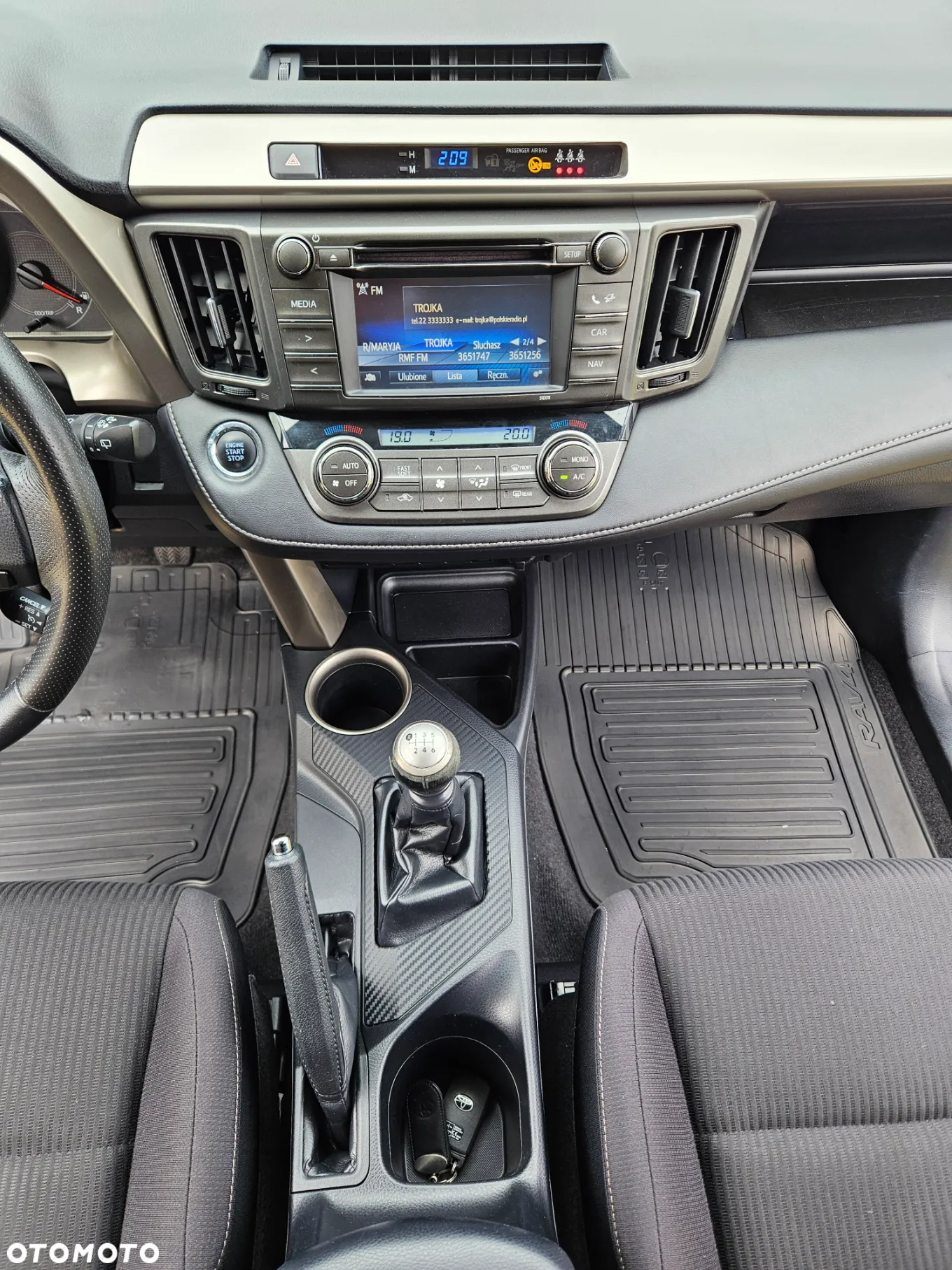 Toyota RAV4 2.0 D-4D Premium 4x2 - 23