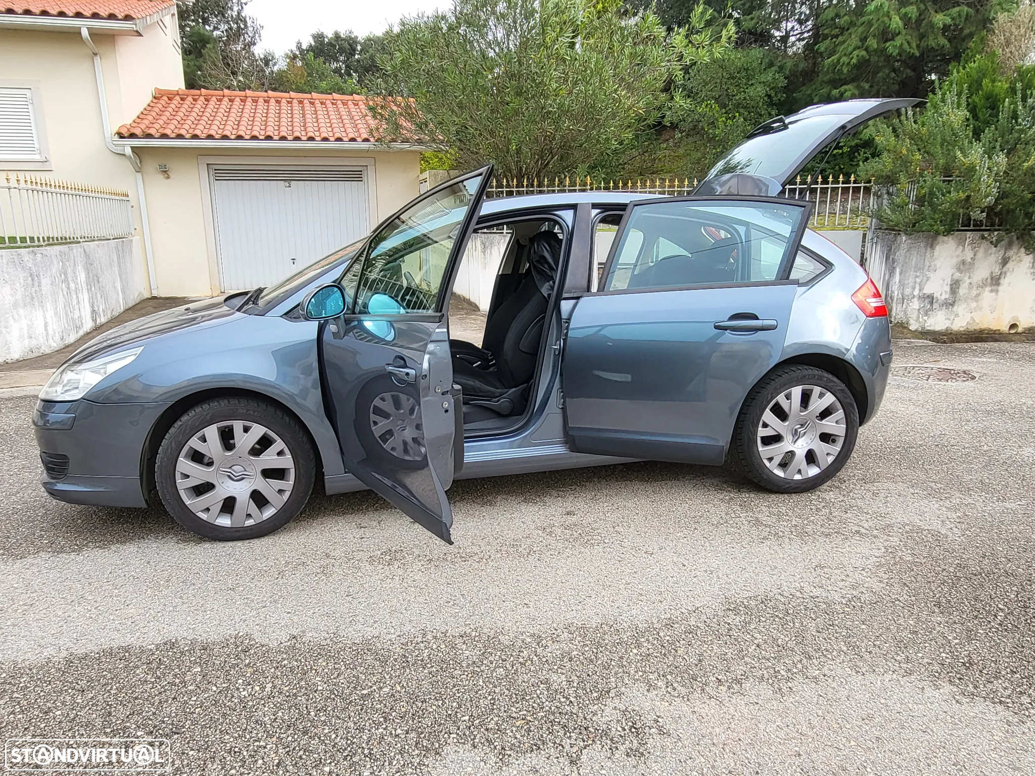 Citroën C4 1.6 HDi VTR Pack - 38